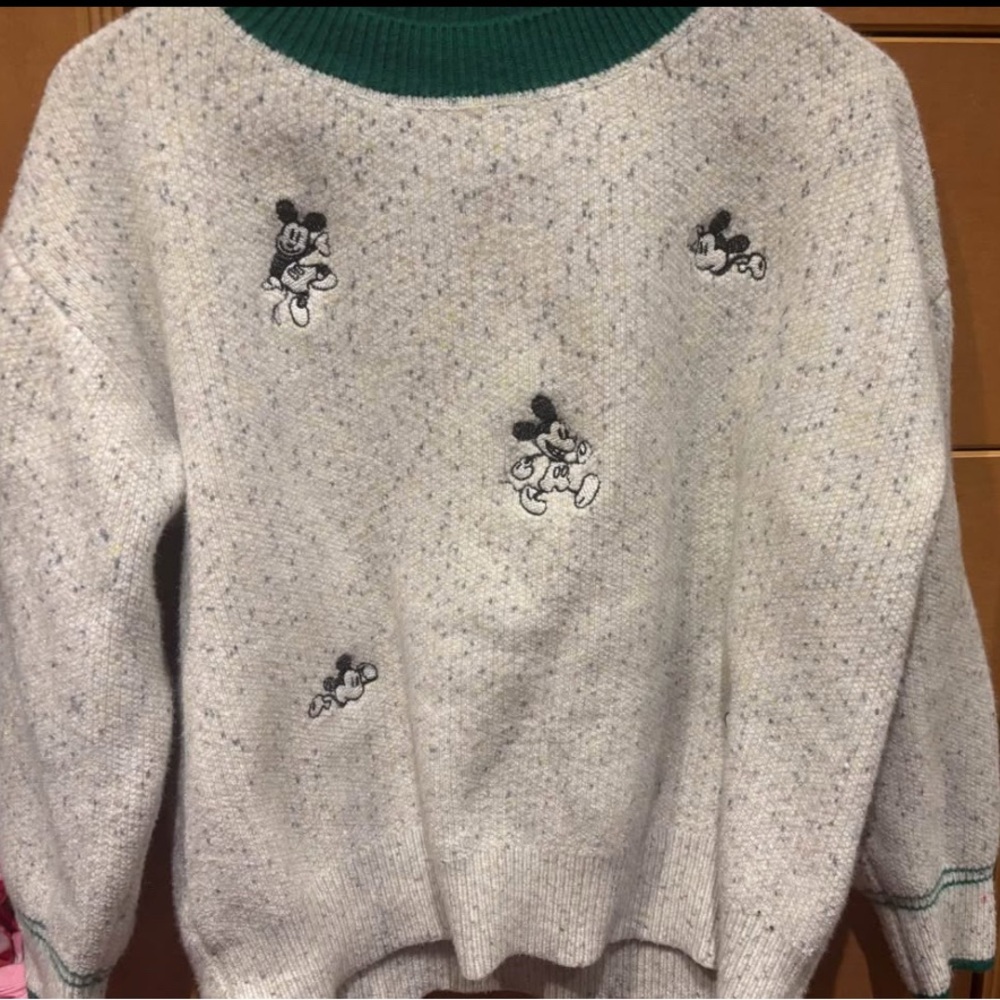 Vintage Mickey Mouse wool sweater